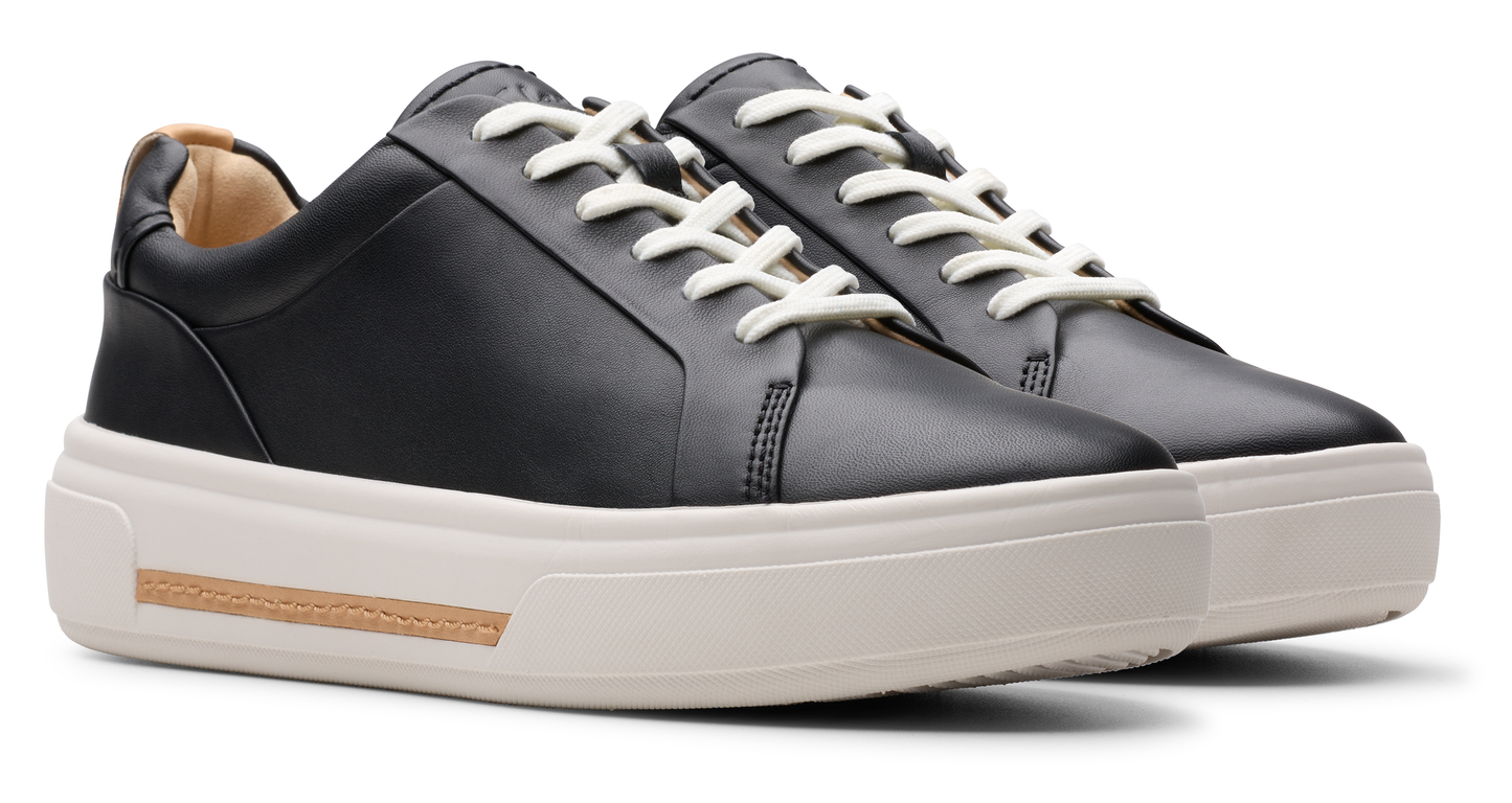 Hollyhock Walk Leather Black