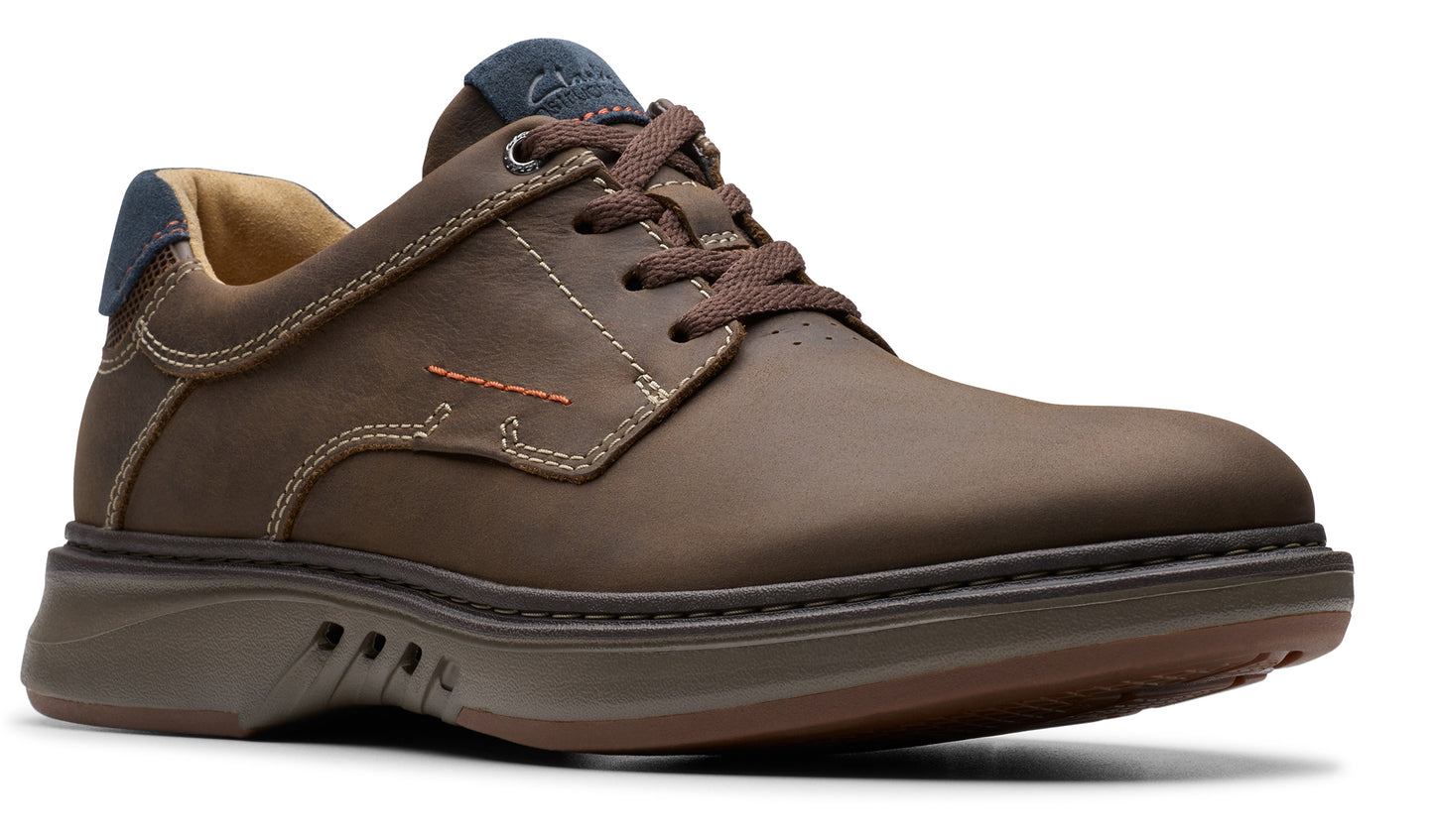 Un Briley Pace Nubuck Brown