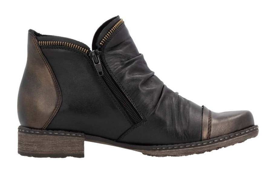 Black Side Zip Boot