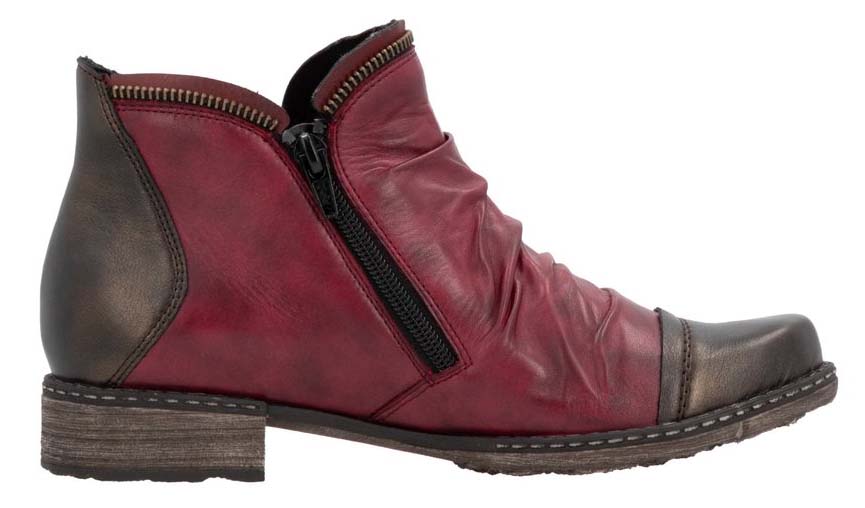 Red Side Zip Boot