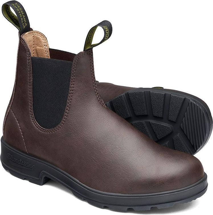 Light brown hot sale blundstones