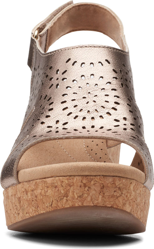 Clarks Sandals Giselle Bay Metallic