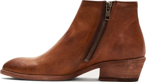 Frye Boots Carson Piping Bootie Caramel