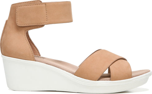 Naturalizer Sandals Riviera Cookie Dough Nubuck