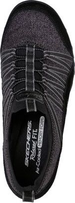 Skechers breathe easy hotsell relaxed fit memory foam