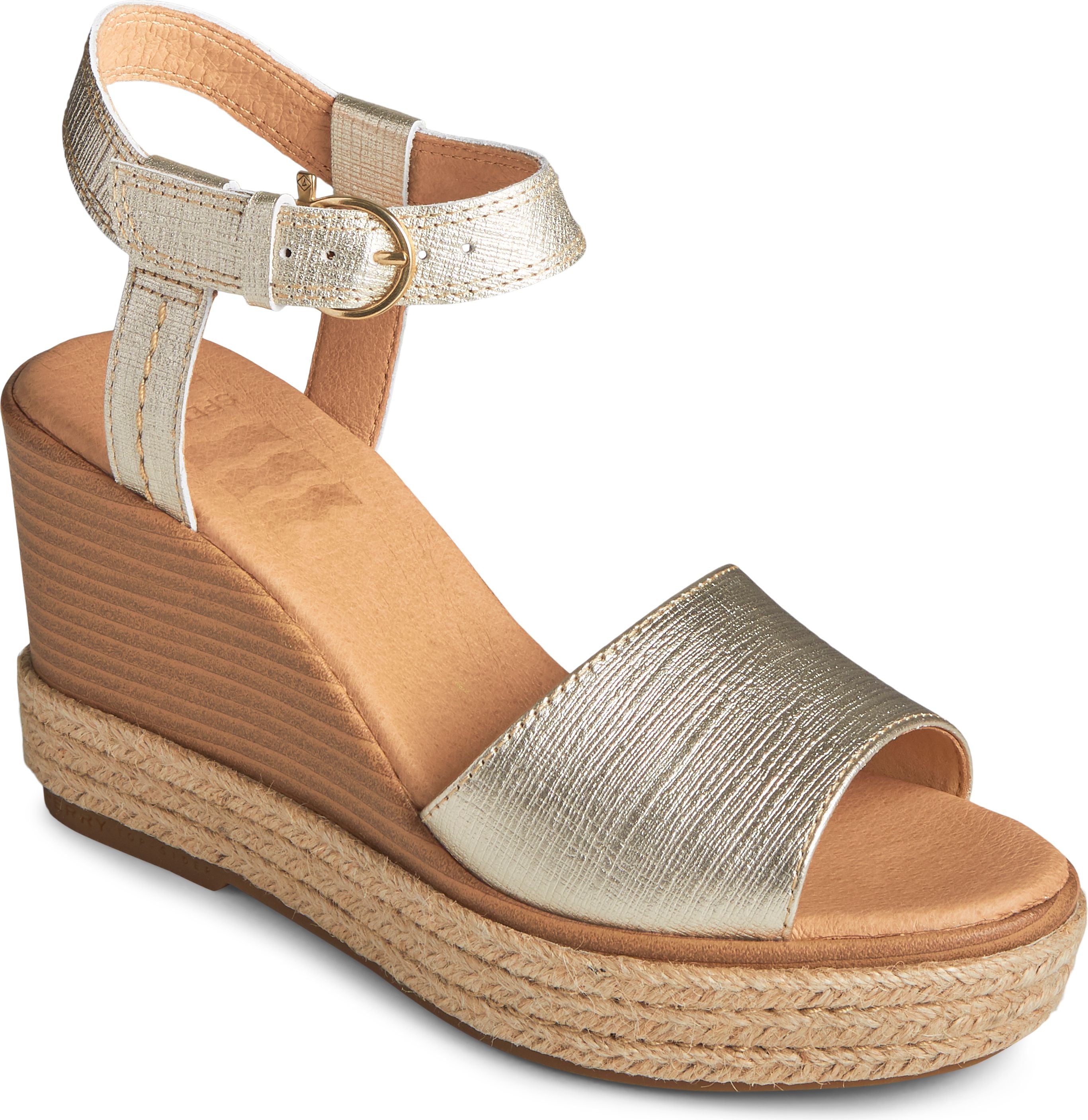 Fairwater Plushwave Wedge Gold