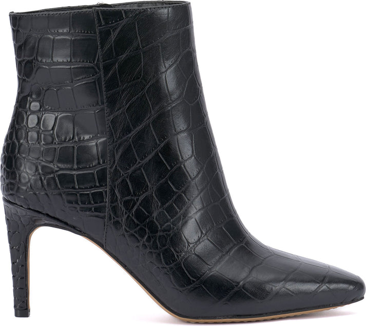 Vince Camuto Boots Allost Crocodile Shine Black