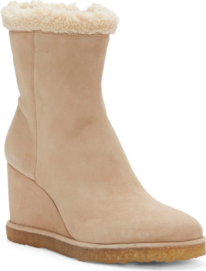 Vince Camuto Boots Bevvisa Shearling Tortilla