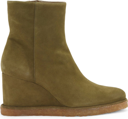 Vince Camuto Boots Bevvisa True Suede Utility