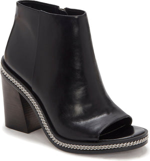 Vince Camuto Boots Bitnny Black