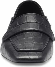 Vince Camuto Shoes Landerla Crocodile Black